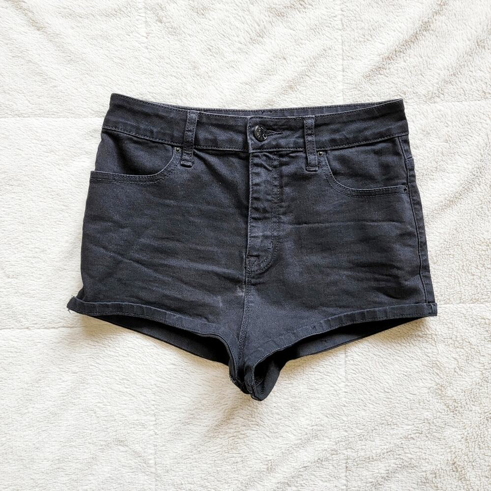UO BDG‎ Super High Rise Short Shorts